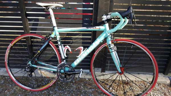 Bianchi5.jpg.4242f43b48c725b0203afa990d53c270.jpg