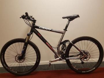 Mountainbike-Scott-Genius-MC-30.jpg