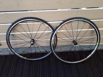 Mavic Aksium.jpg