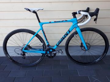 Giant tcx advanced 1.jpg