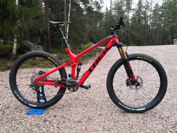 Trek FuelEx 9.8.jpg