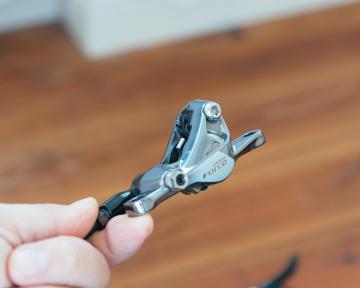 sram-force-1-4.jpg