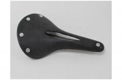 brooks-cambium-c17-carved-saddle-exdemo-exdisplay-black-EV356113-8593-1[1].jpg