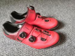 Shimano kengät-min.jpg
