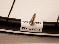 DT-Swiss-P1800-Spline-002.jpg