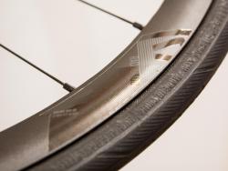Fulcrum-Racing-400db-004.jpg