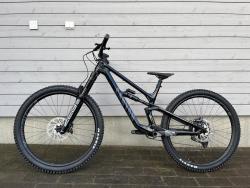 New Bike Day! Canyon Torque 29 CF 7#canyon #dh #enduro #mtblifestyle #canyontorque #mtb(1).jpg