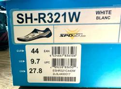 Shimano R321 laatikko.jpg